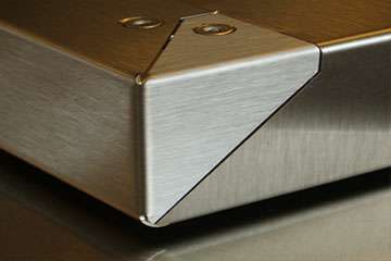 精密钣金折弯弯曲工艺中的决定因素有哪些?-中山九洲官方网站-九洲jiuzhou(中国)