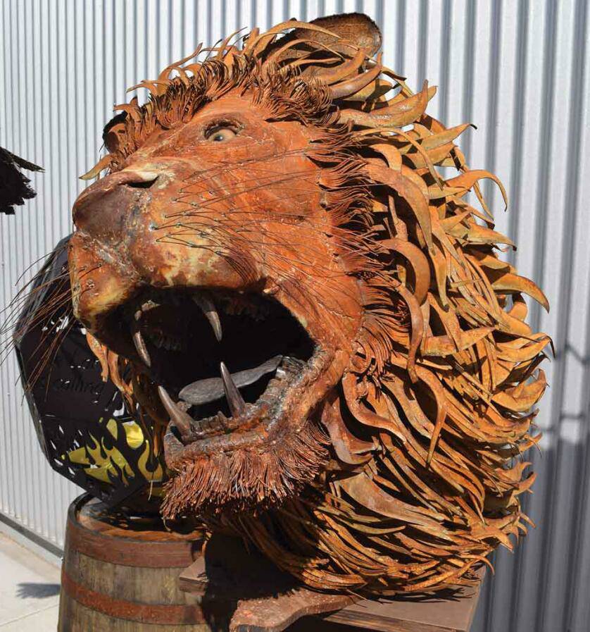 全球钣金新闻-金属制造狂：焊工制作动物的金属钣金-九洲官方网站-九洲jiuzhou(中国)