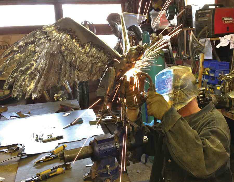 全球钣金新闻-金属制造狂:焊工制作动物的金属钣金-九洲官方网站-九洲jiuzhou(中国) 全球钣金新闻-金属制造狂:焊工制作动物的金属钣金-九洲官方网站-九洲jiuzhou(中国)